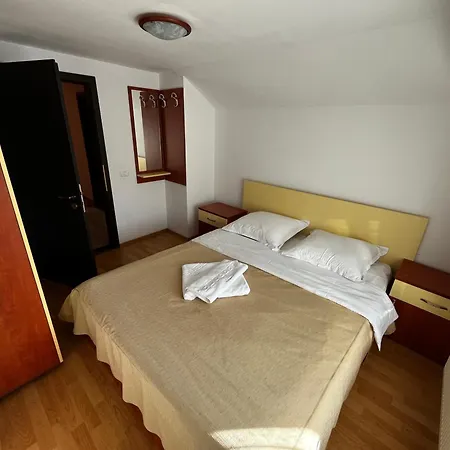 Pensiunea Valea Dorului